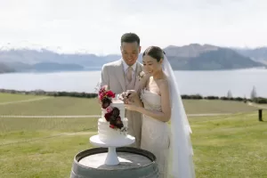 43歲視后胡定欣宣布結婚 與醫美醫生Akin修成正果