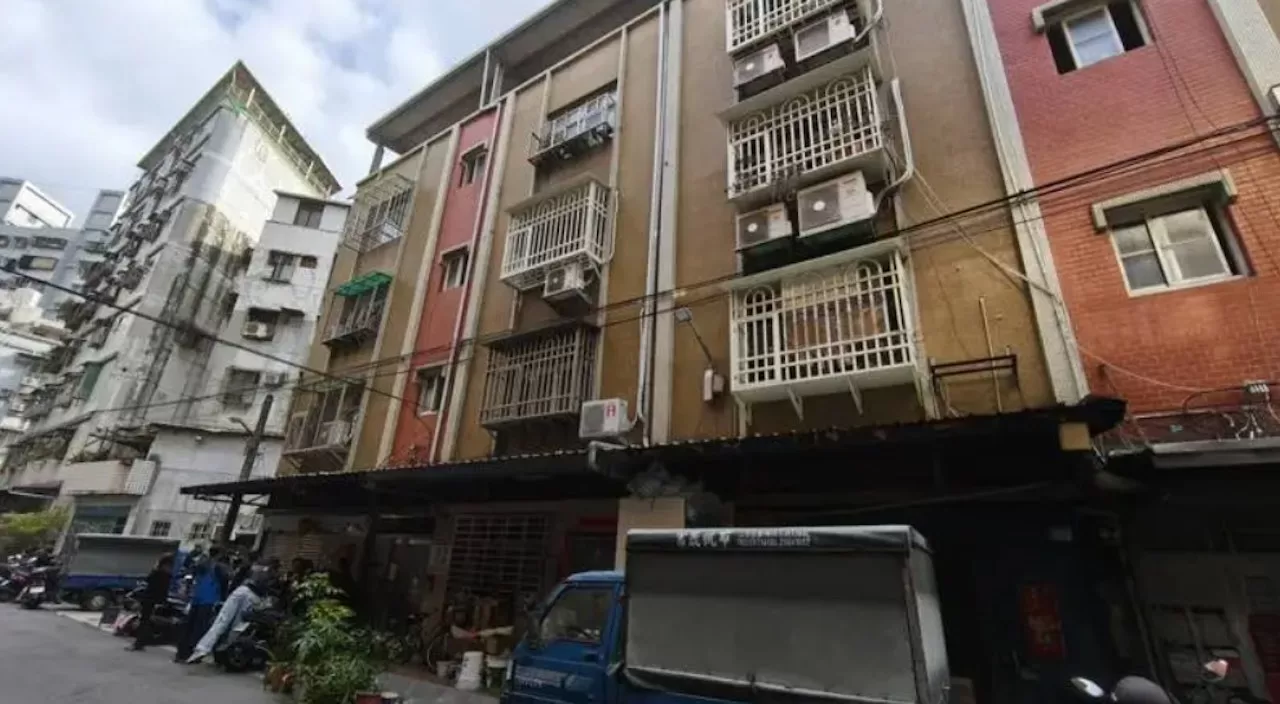 七旬夫婦陳屍客廳 疑遭獨子殺害 全程被拍下