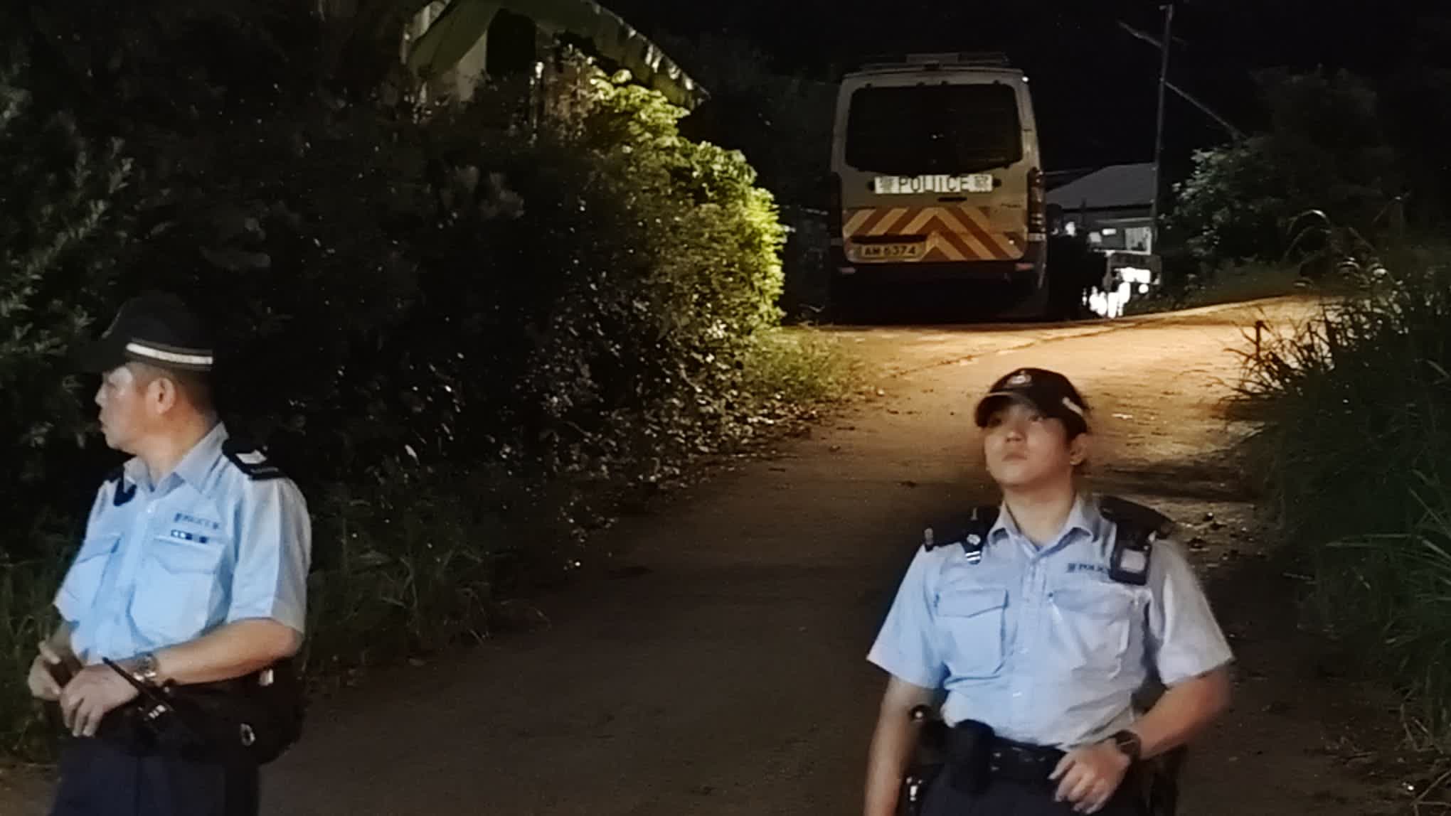 打鼓嶺狗咬人|33歲狗酒店女負責人疑遭寄養唐狗襲擊 伏屍草地 打鼓嶺狗咬人|33歲狗酒店女負責人疑遭寄養唐狗襲擊 伏屍草地