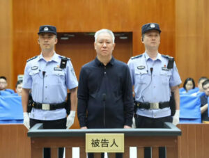 許家印八罪成判無期 恒大罰158億人民幣 昔日奢華生活與歌舞團曝光 許家印八罪成判無期 恒大罰158億人民幣 昔日奢華生活與歌舞團曝光