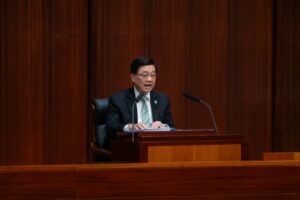 李家超公布香港首份五年規劃　北都2030年900公頃熟地、7萬伙住宅