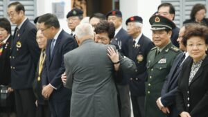 董建華89歲離世 林鄭月娥悼念:功在當代、利在千秋 董建華89歲離世 林鄭月娥悼念:功在當代、利在千秋