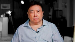 王晶狠批內地頂流「不會演戲」 評景甜事件:男方欠風度 王晶狠批內地頂流「不會演戲」 評景甜事件:男方欠風度