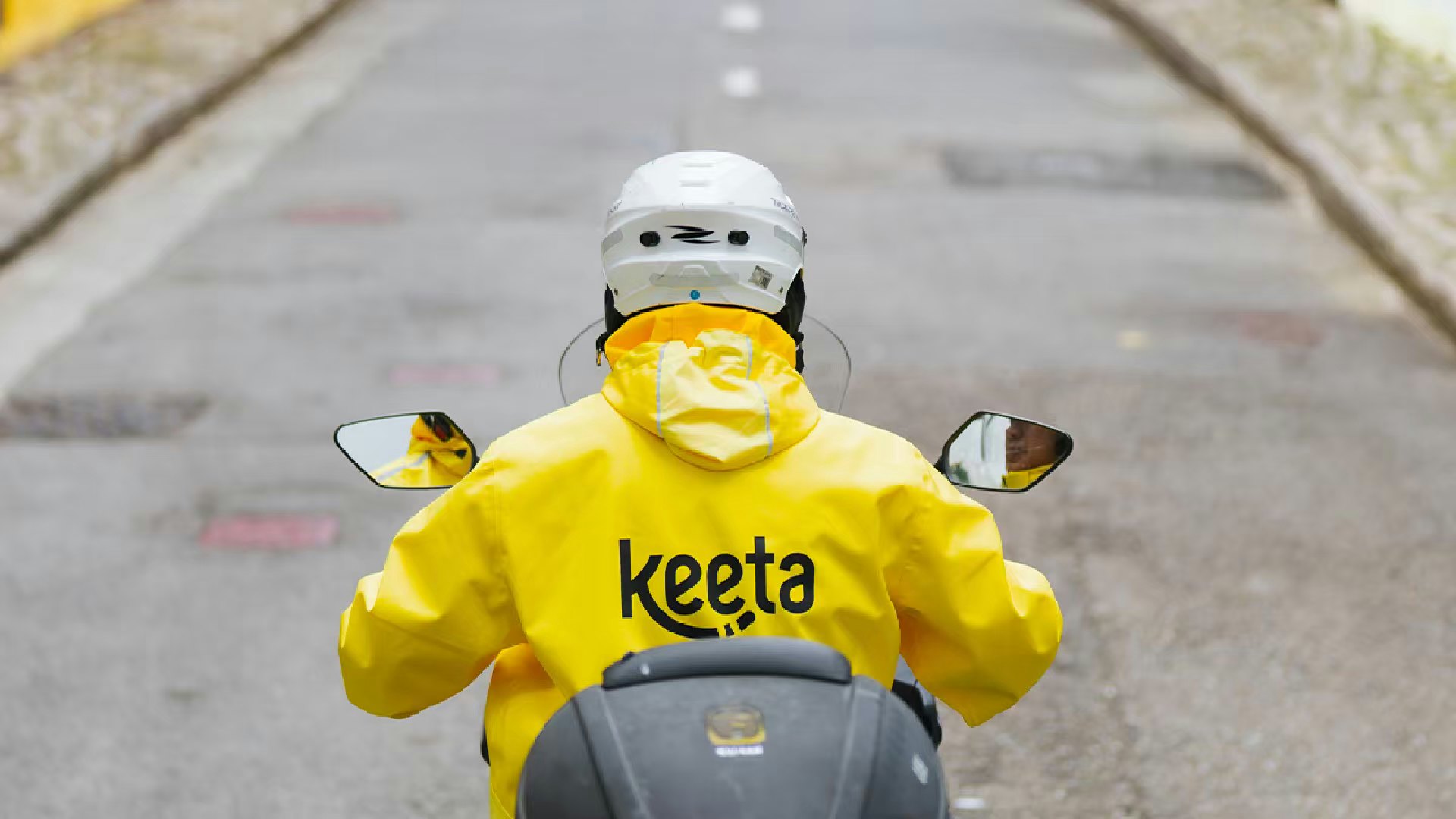 Keeta外賣員低頭看「搶單」2秒慘癱瘓　妻子苦等5個月未獲賠償