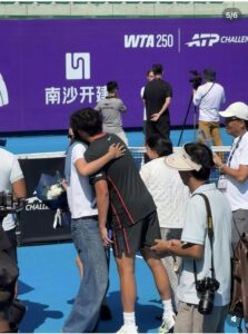 黃澤林陳康堤分手後攬譚旻萱　9月IG互動惹無縫接軌質疑
